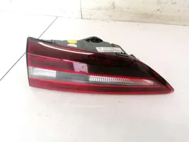 Opel Grandland X Tailgate rear/tail lights YP00016280