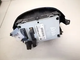 Opel Antara Monitori/näyttö/pieni näyttö 96850912