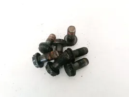 KIA Carnival Nuts/bolts 