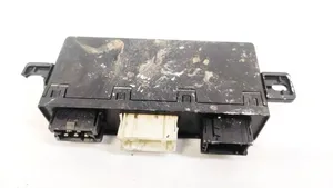 BMW 5 E39 Durvju vadības bloks 83776019