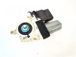 Seat Toledo III (5P) Rear door window regulator motor 5P0839462A