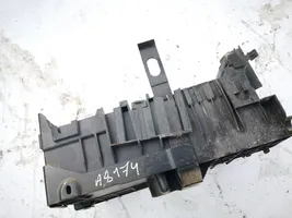 Chevrolet Cruze Support boîte de batterie 13308434