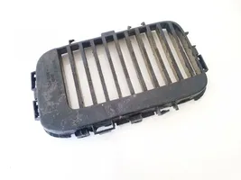 BMW 3 E36 Grille de calandre avant 51138151548