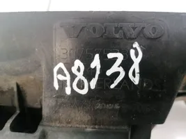 Volvo V70 Variklio dangtis (apdaila) 30757533