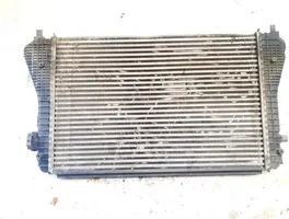 Volkswagen Touran I Starpdzesētāja radiators 070604