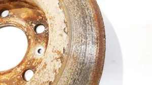 Opel Zafira B Rear brake disc neventiliuojamas