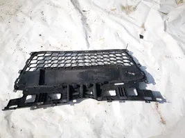 Toyota Yaris Front bumper lower grill 865612r000