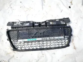 Toyota Yaris Front bumper lower grill 865612r000