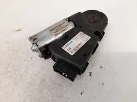 BMW 3 E46 Motor/activador 67616918977