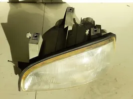 Renault Clio I Lampa przednia 7701042150