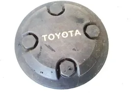 Toyota Corolla E90 Borchia ruota originale 716814