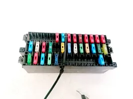 Opel Vivaro Fuse box set 