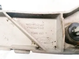 Ford Kuga I Staffa di rinforzo montaggio del paraurti posteriore 8V4117E851A