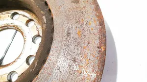 Volkswagen PASSAT B6 Front brake disc ventiliuojamas