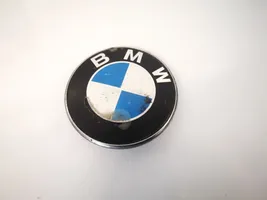 BMW 5 E39 Mostrina con logo/emblema della casa automobilistica 51148203864