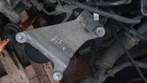 Seat Cordoba (6K) Łapa / Mocowanie silnika 038129723E