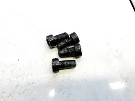 Opel Zafira B Nuts/bolts 