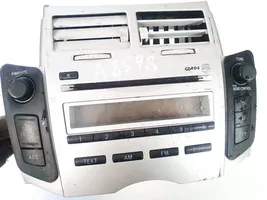 Toyota Yaris Radio/CD/DVD/GPS-pääyksikkö 861200d200