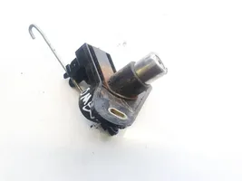 Opel Omega B1 Front door lock (next to the handle) 