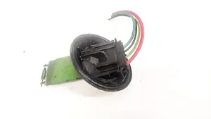 Volkswagen Polo IV 9N3 Heater blower motor/fan resistor 