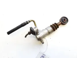 Volkswagen PASSAT B5 Główny cylinder sprzęgła 8d1721401