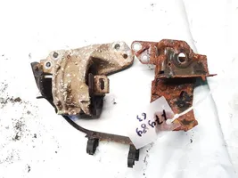 Citroen C5 Engine mount bracket 