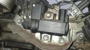 Toyota Avensis T250 Turboahtimen magneettiventtiili 258100R011