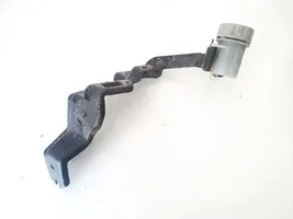 Honda CR-V Brake fluid reservoir 