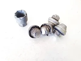 KIA Sportage Nuts/bolts 