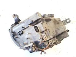 Mercedes-Benz R W251 Lampa przednia 26344802