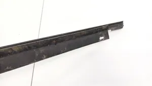 Opel Meriva A Front door glass trim molding 