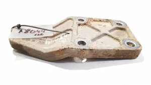 Toyota RAV 4 (XA30) Engine mounting bracket 42140