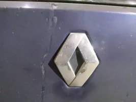 Renault Megane II Manufacturer badge logo/emblem 