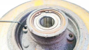 Citroen C4 I Rear brake disc neventiliuojamas