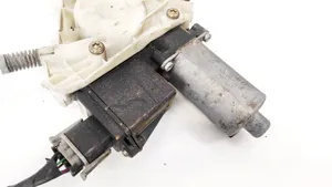 Mitsubishi Space Star Moteur de lève-vitre de porte avant 0130821789