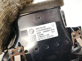 BMW 2 F22 F23 Kojelaudan keskiosan tuuletussuuttimen ritilä 64229262957