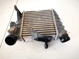 Volkswagen Polo IV 9N3 Chłodnica powietrza doładowującego / Intercooler 6q0145804a