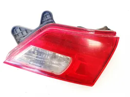 Subaru Legacy Lampy tylnej klapy bagażnika 13220072