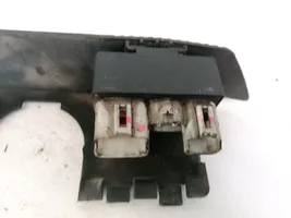 Volvo S70  V70  V70 XC Coolant fan relay 