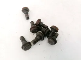 Toyota Previa (XR30, XR40) II Nuts/bolts 