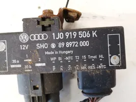 Audi A3 S3 8L Aušinimo ventiliatoriaus rėlė 1j0919506k