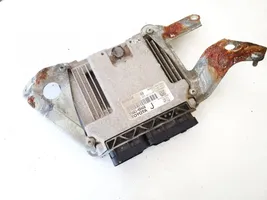 Toyota Yaris Calculateur moteur ECU 0281012323