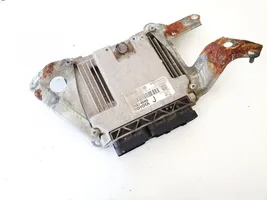 Toyota Yaris Calculateur moteur ECU 0281012323