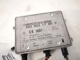 Mercedes-Benz CLK A209 C209 Module unité de contrôle d'antenne 2038201785