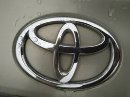 Toyota Avensis T250 Manufacturer badge logo/emblem 