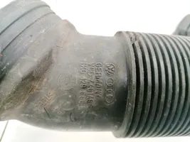 Volkswagen PASSAT B6 Tube d'admission d'air 1K01296841