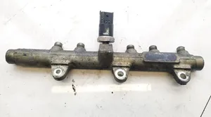 Alfa Romeo 147 Kraftstoffverteiler Einspritzleiste Verteilerrohr 0445214016