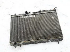 Hyundai Trajet Radiateur de refroidissement 253103a100