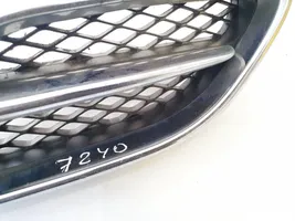 Nissan Primera Grille de calandre avant 623309f5