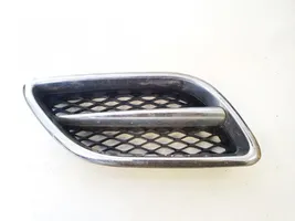 Nissan Primera Grille de calandre avant 623209f5